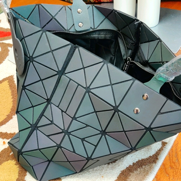 Issey Miyake Block BaoBao Bag NWOT - Picture 15 of 16